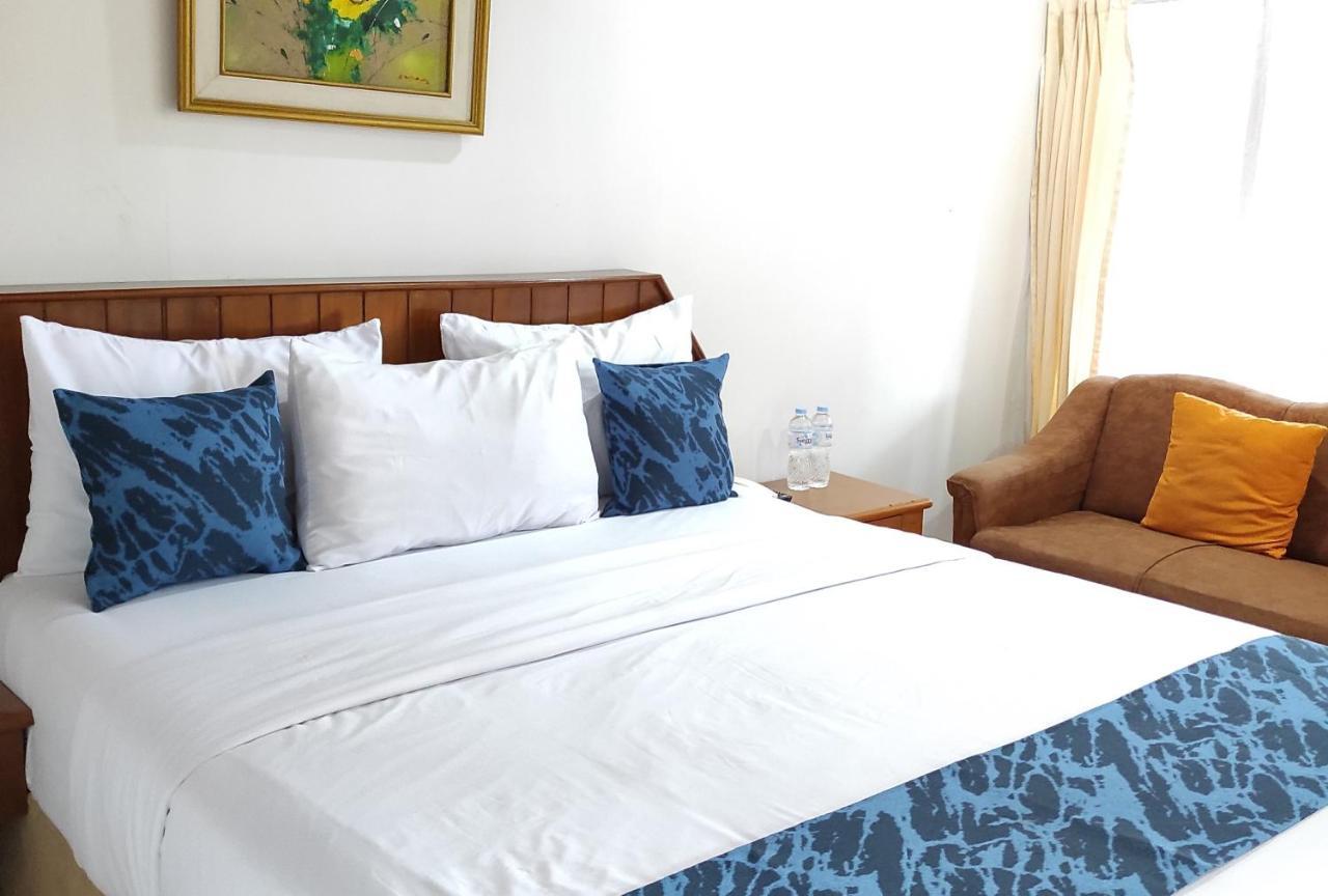 Arwiga Hotel Bandung Buitenkant foto