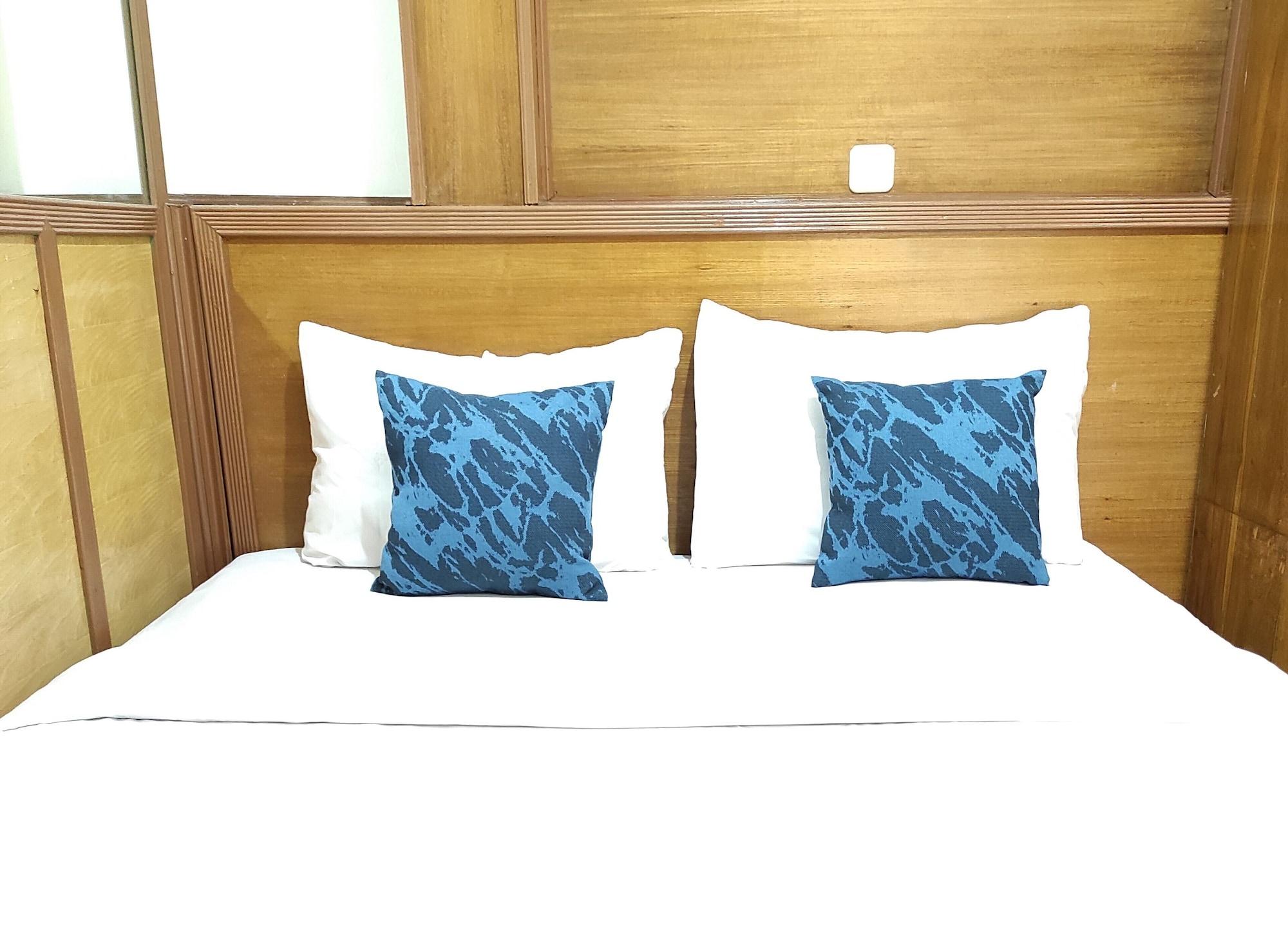 Arwiga Hotel Bandung Buitenkant foto