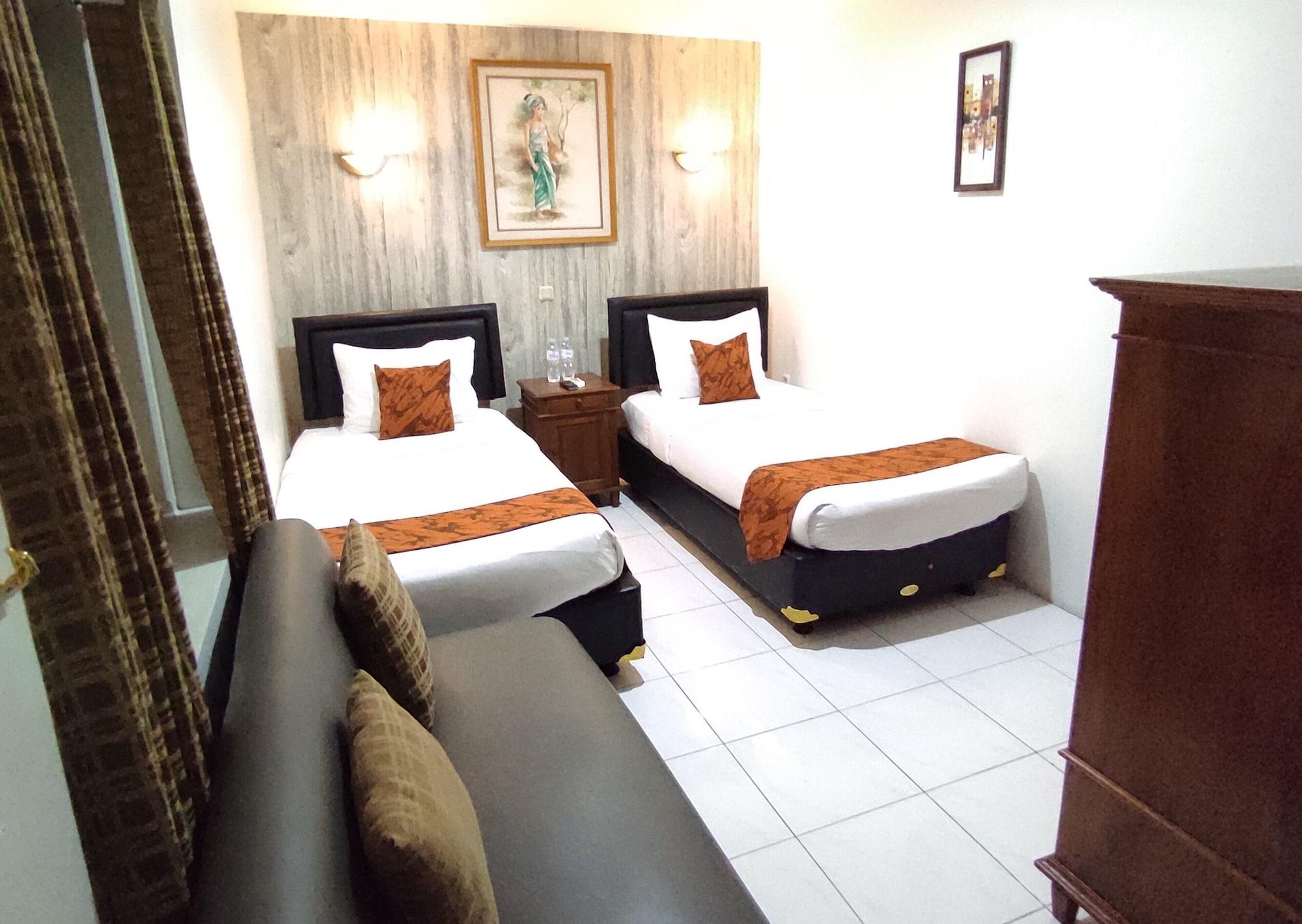 Arwiga Hotel Bandung Buitenkant foto