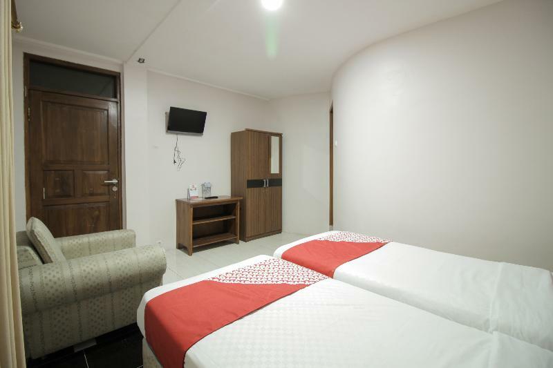 Arwiga Hotel Bandung Buitenkant foto